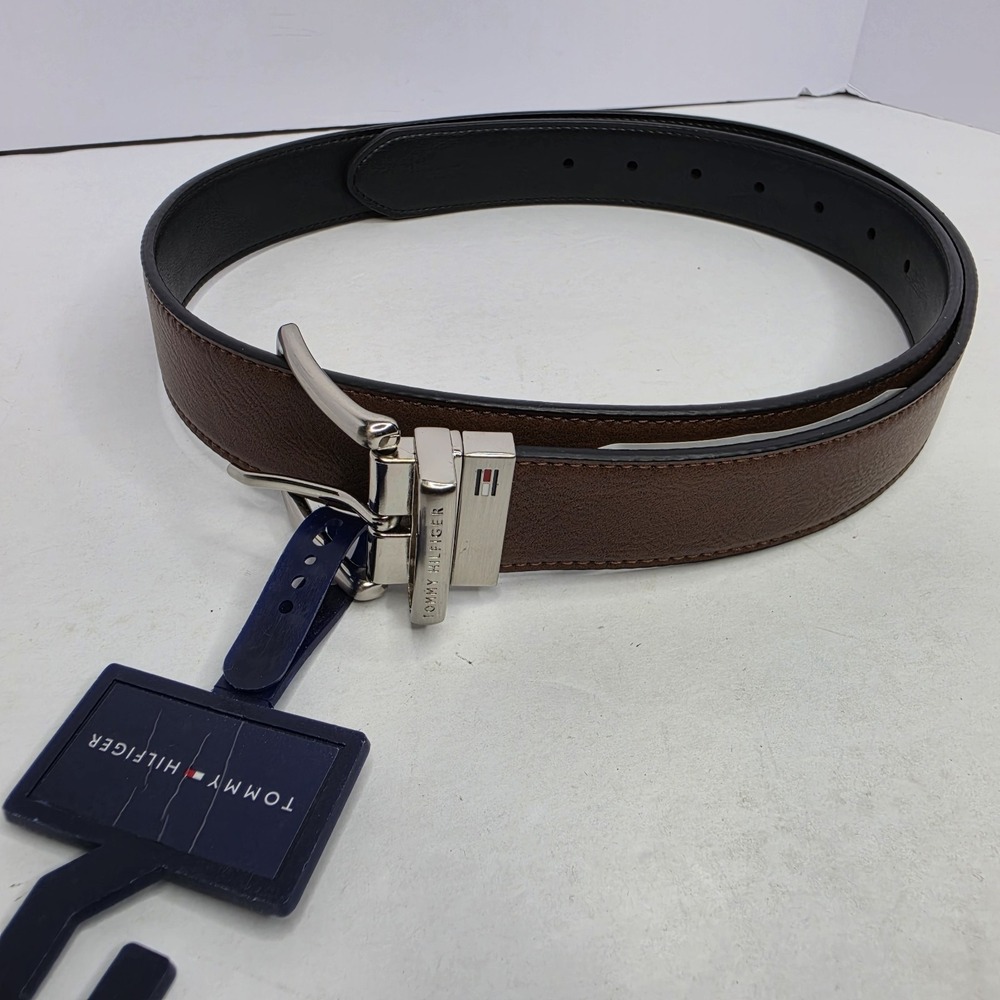 Tommy Hilfigar Reversible Belt Size 38-40 Large Black Or Brown Synthetic Leather